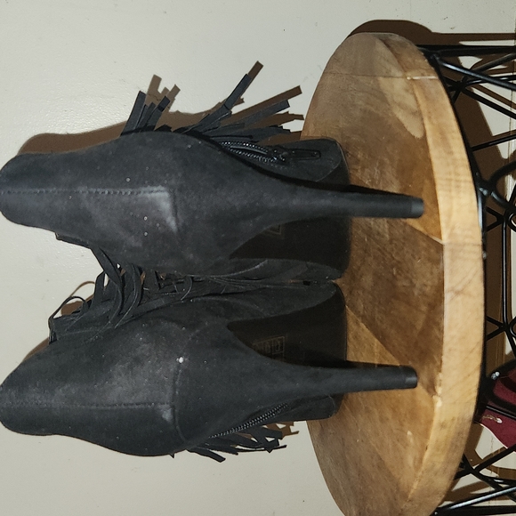 Aldo Fringed Booties - Picture 5 of 6